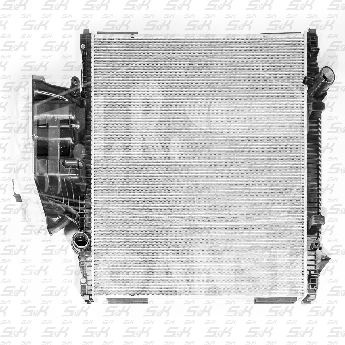 SK-7240008-02, Радиатор 765*938*42 (без рамки) — S&K GMBH